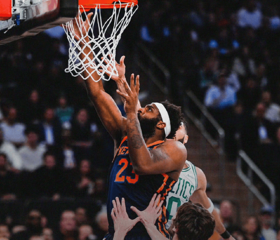 开云体育官网-太狠了！赛前犹他爵士外线爆发塔图姆连续十二场比赛得分超过失利，风云突变波尔图今晚回应争议